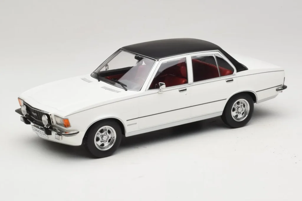 โมเดลรถ 1:18 Opel Commodore B สีขาว MCG