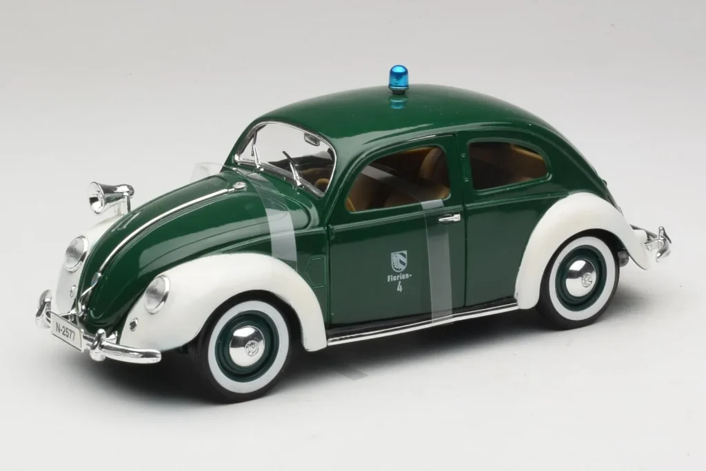 โมเดลรถ 1:18 Volkswagen Export Sedan Police Maisto (มือสอง)