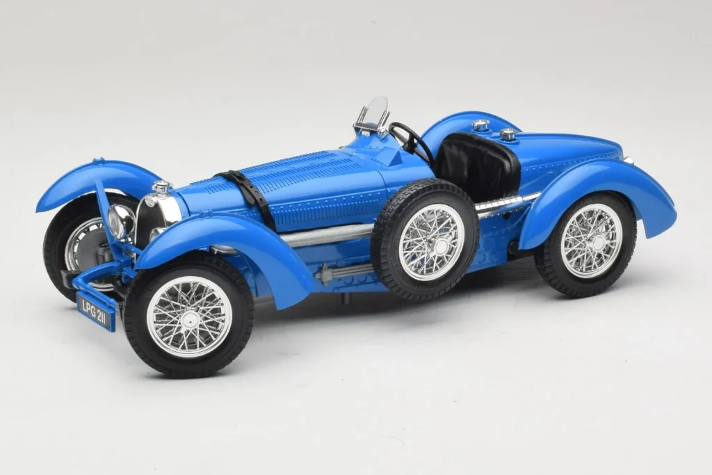 Model 1:18 Bugatti Type 59 blue Bburago