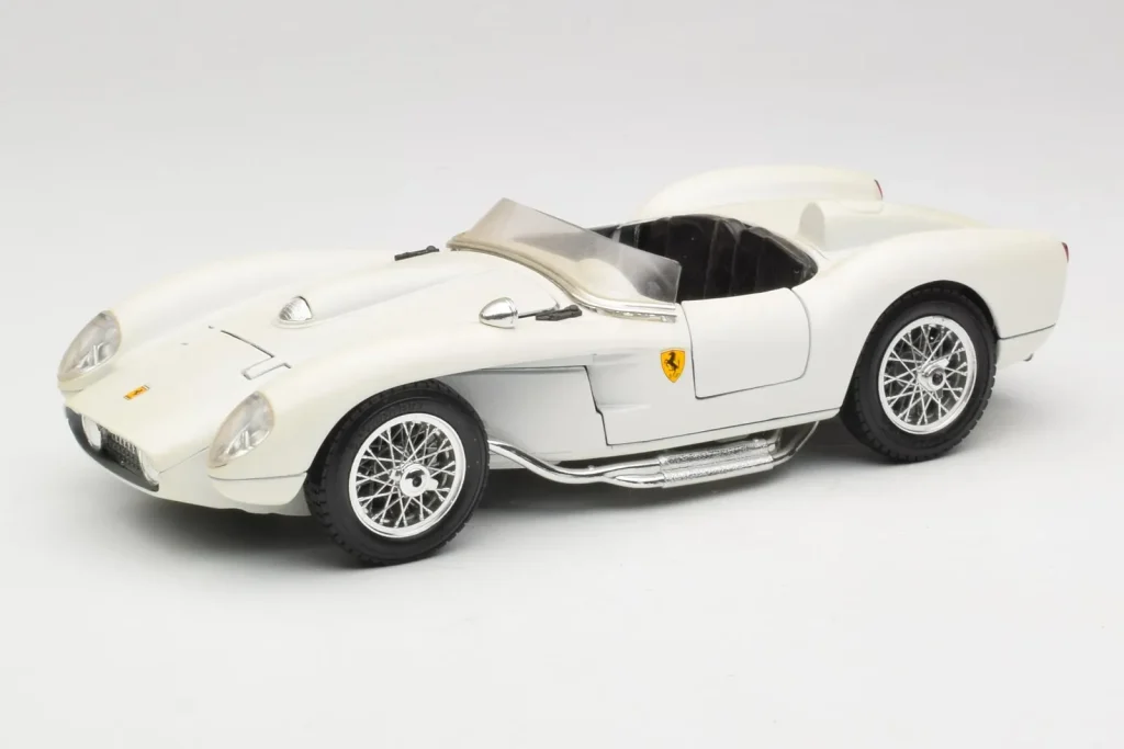 Model 1:18 Ferrari 250 Testa Rossa White Replacement Box Bburago