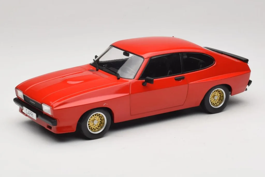 โมเดลรถ 1:18 Ford Capri Mk2 X-Pack สีแดง MCG