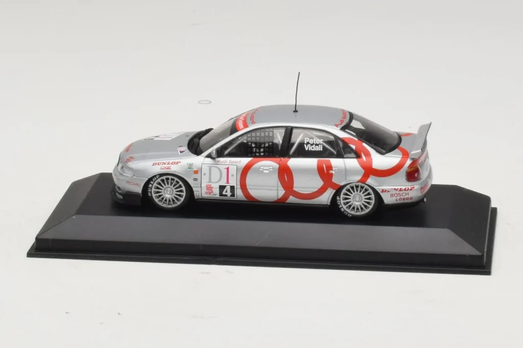 Model 1:43 Audi A4 B5 #4 P. Vidali STW Cup year 1998 Minichamps
