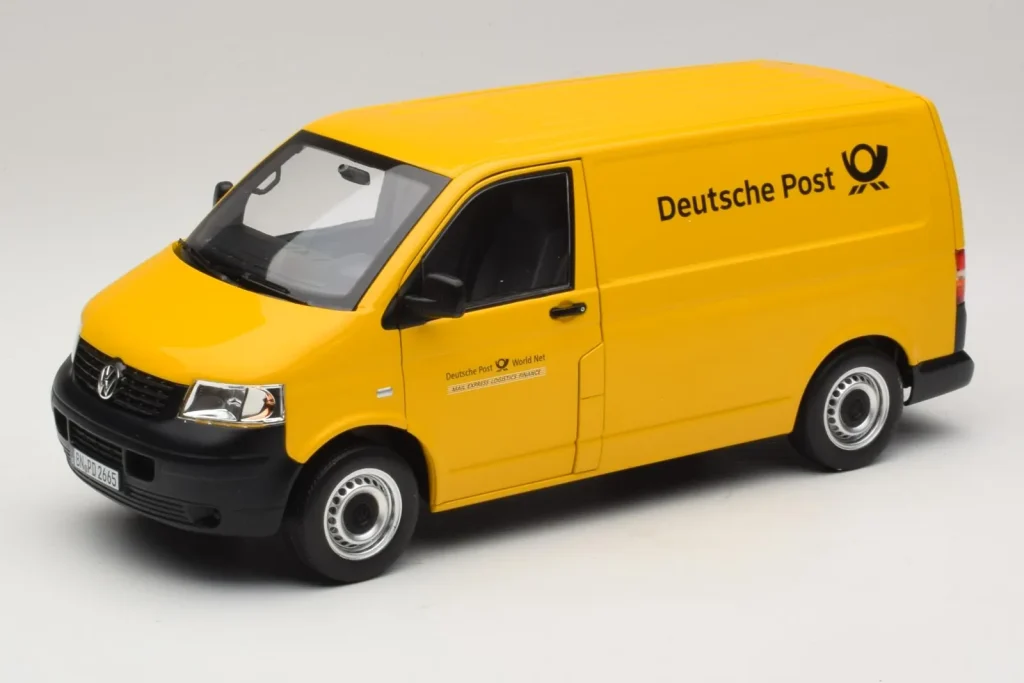 โมเดลรถ 1:18 Volkswagen T5 Transporter Deutsche Post Norev