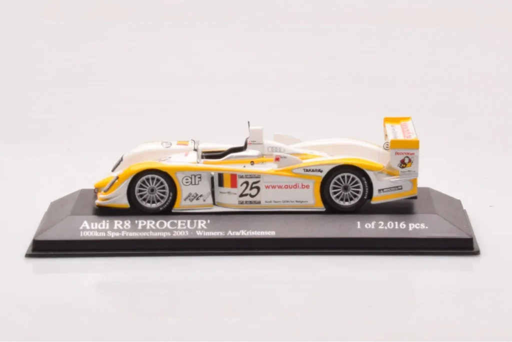 โมเดลรถ 1:43 Audi R8 #25 S. Ara / T. Kristensen Winners 1000km Spa ปี 2003 Minichamps (มือสอง)