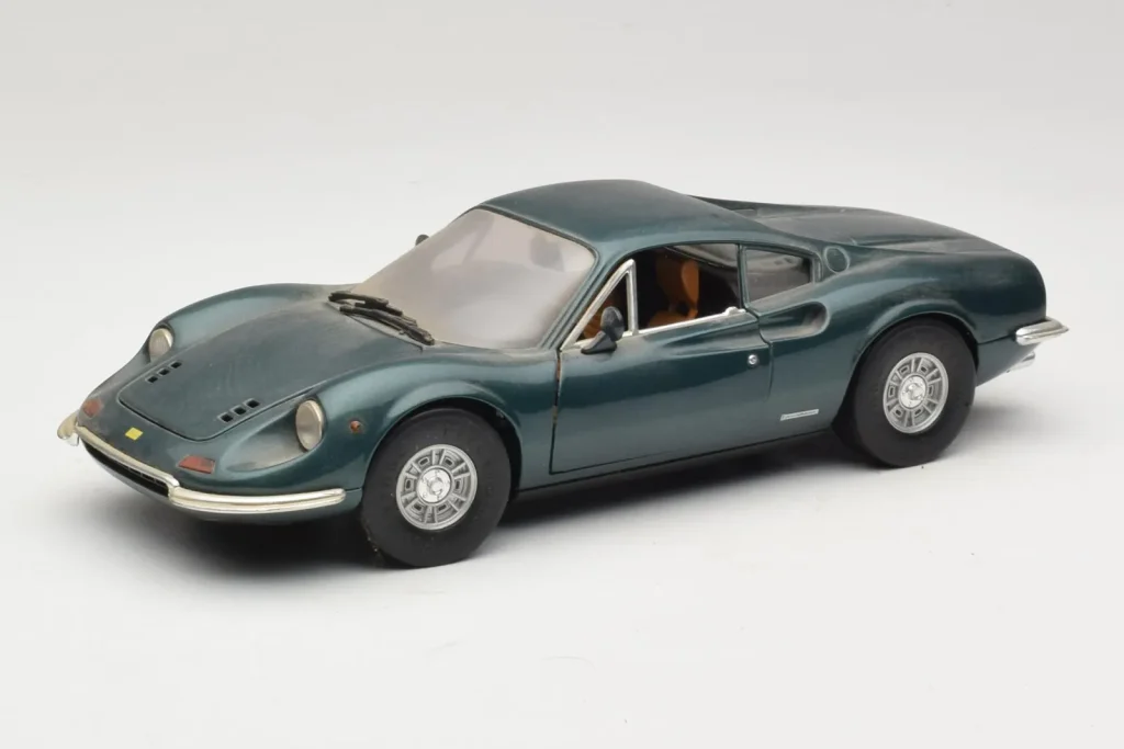 车型 1:18 Ferrari 246 GT Dino 绿色 Anson