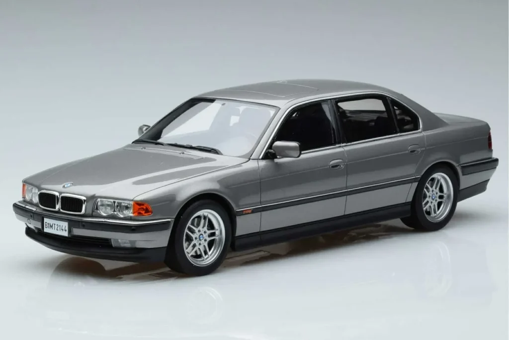 车型 1:18 BMW 7 Series E38 750iL Otto