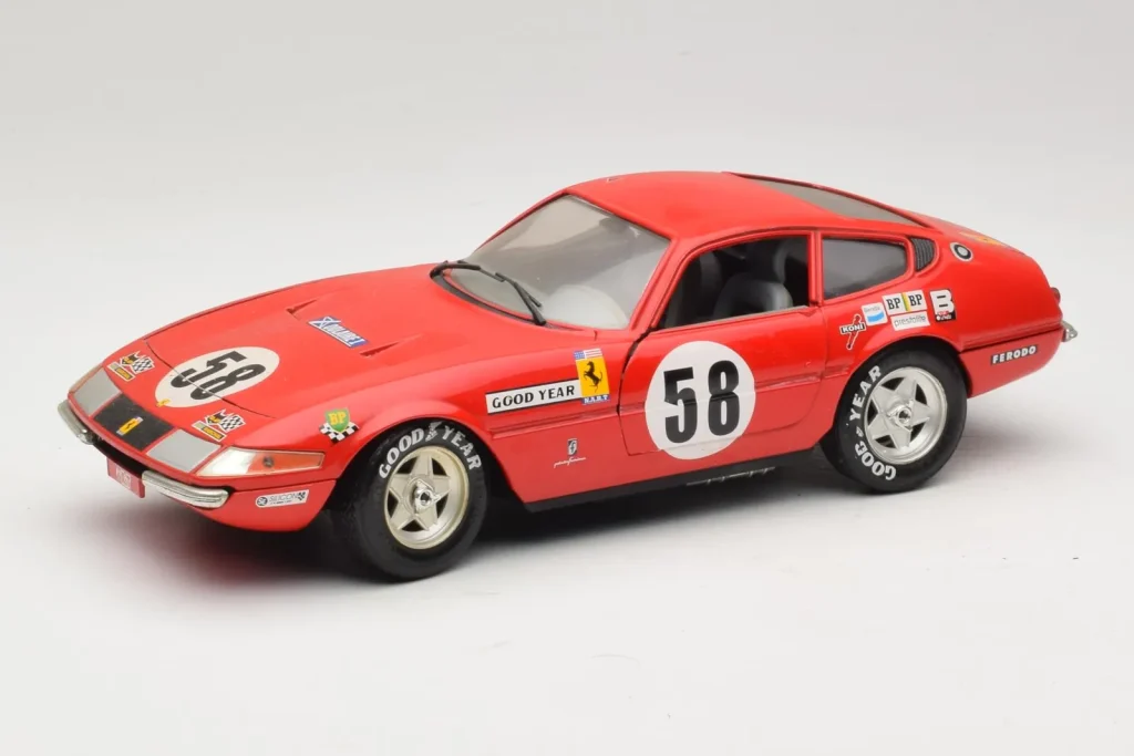 Model 1:18 Ferrari 365 GTB/4 Daytona Berlinetta #58 red Techno Giodi