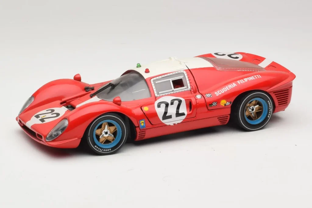 Model 1:18 Ferrari 330 P4 #22 Scuderia Filipinetti Poor Condition year 1967 Revell