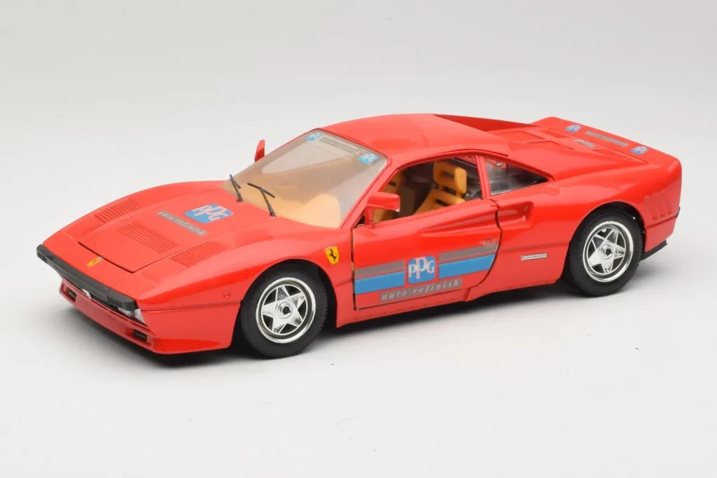 车型 1:18 Ferrari 288 GTO PPG Auto Refinish 红色 Bburago