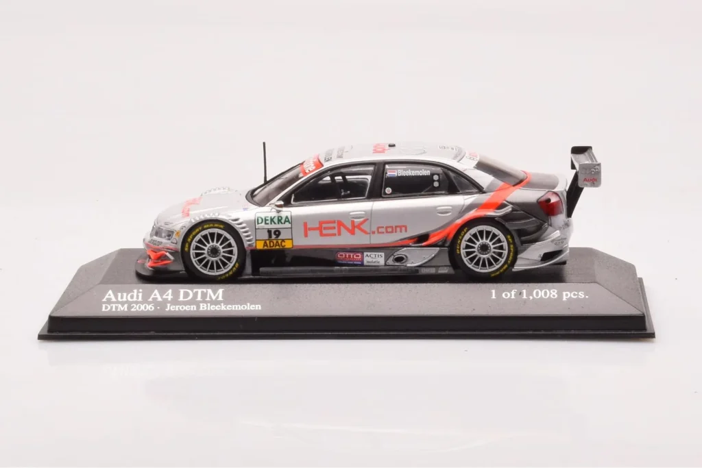 Model 1:43 Audi A4 B7 DTM Team Midland #19 J. Bleekemolen DTM year 2006 Minichamps