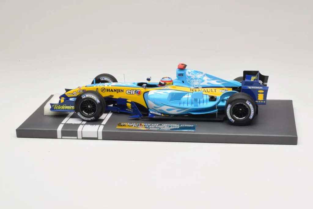 Model 1:18 Renault R25 #5 F. Alonso 2nd Place Belgian GP year 2005 Minichamps