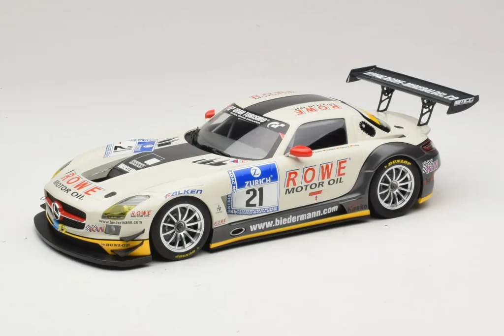 โมเดลรถ 1:18 Mercedes SLS AMG GT3 #21 Rowe Racing M. Zehe / M. Hartung ADAC 24h Nurburgring ปี 2012 Minichamps (มือสอง)
