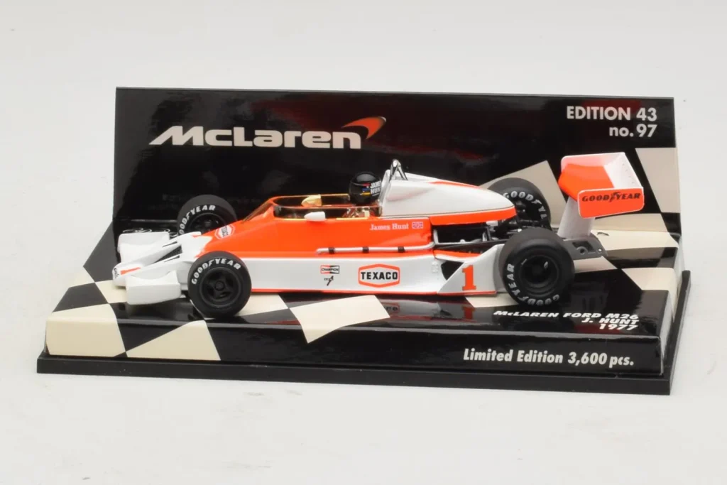 โมเดลรถ 1:43 McLaren M26 Ford J. Hunt F1 ปี 1977 Minichamps (มือสอง)