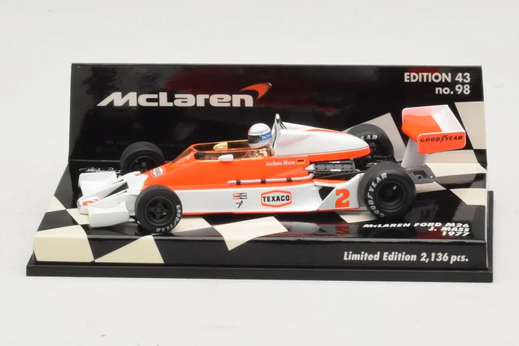 โมเดลรถ 1:43 McLaren M26 Ford J. Mass F1 ปี 1977 Minichamps (มือสอง)