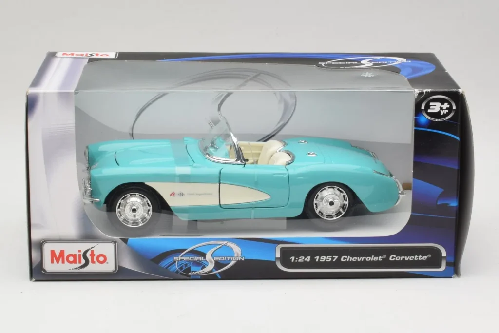 Model 1:24 Chevrolet Corvette C1 Mint green Maisto