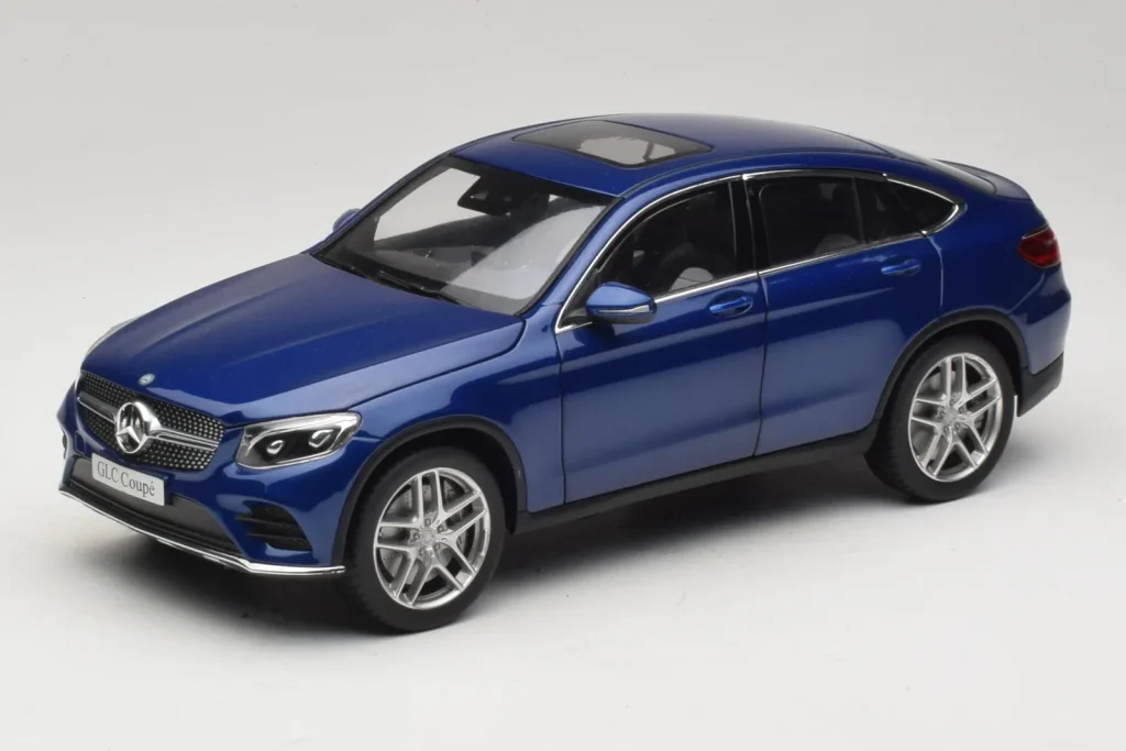 โมเดลรถ 1:18 Mercedes GLC X253 Coupe สีน้ำเงิน iScale (มือสอง)