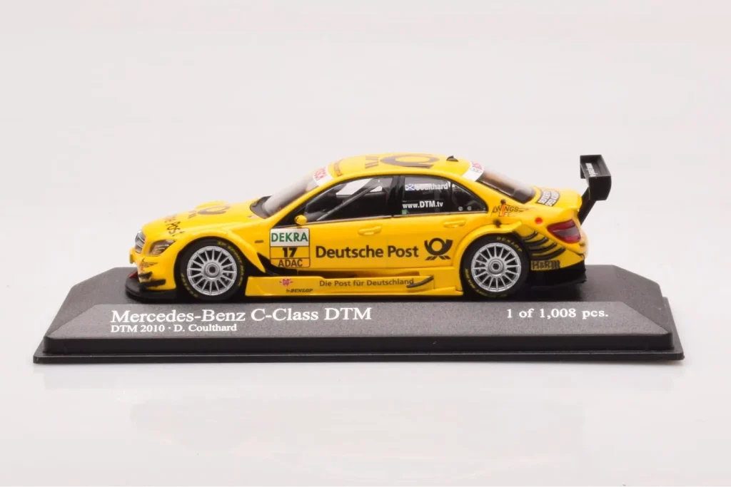 车型 1:43 Mercedes C-Class W204 DTM Deutsche Post AMG Mercedes #17 D. Coulthard DTM 年 2010 Minichamps