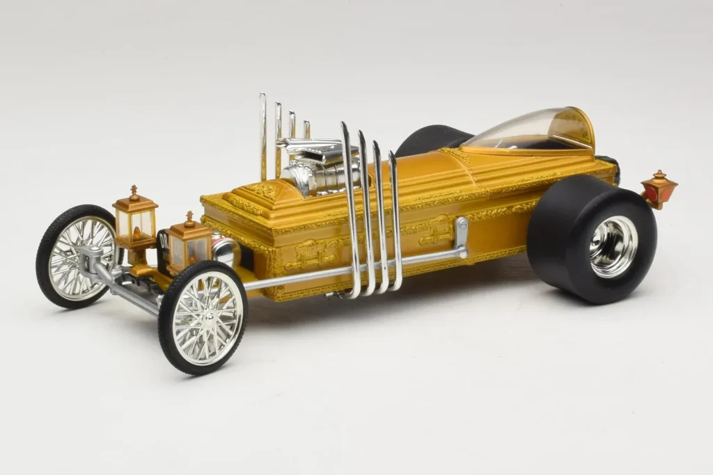 โมเดลรถ 1:18 Munsters Dragula Movie Car Joyride (มือสอง)