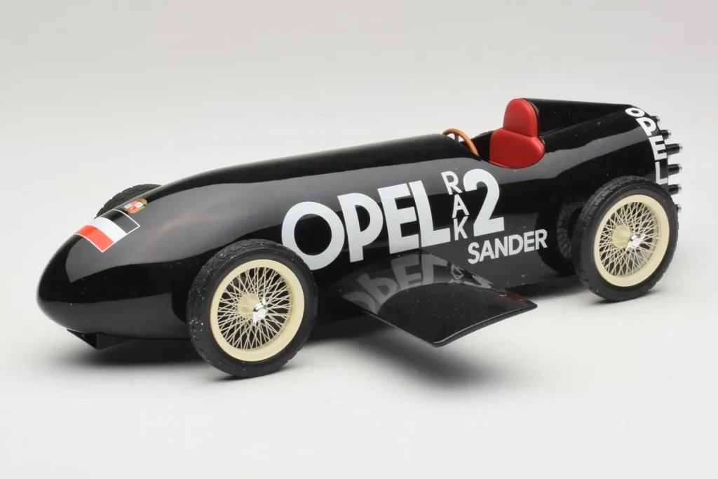 โมเดลรถ 1:18 Opel RAK 2 1928 BoS Models (มือสอง)