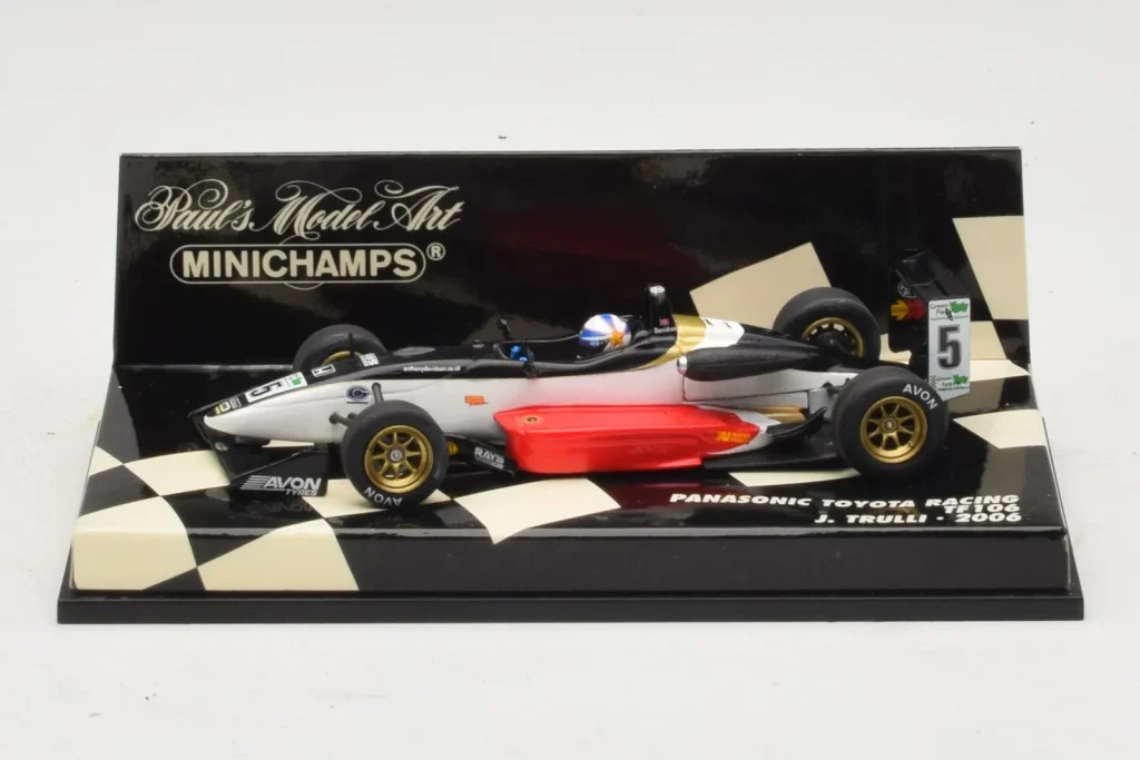 โมเดลรถ 1:43 Toyota TF106 #12 J. Trulli Panasonic Toyota Racing F1 ปี 2006 Minichamps (มือสอง)