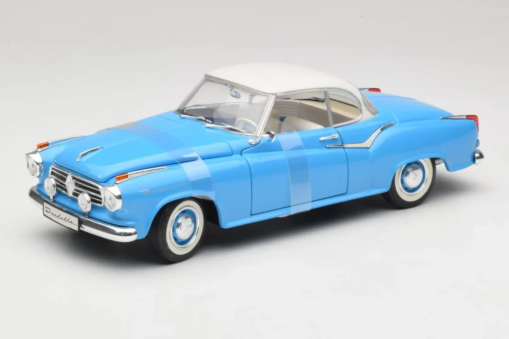 โมเดลรถ 1:18 Borgward Isabella Coupe สีน้ำเงิน Revell (มือสอง)