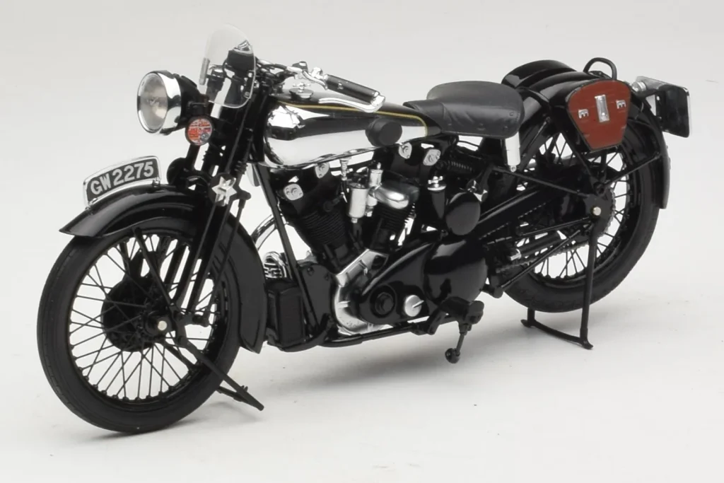 โมเดลรถ 1:18 Brough Superior SS 100 T. E. Lawrence Minichamps