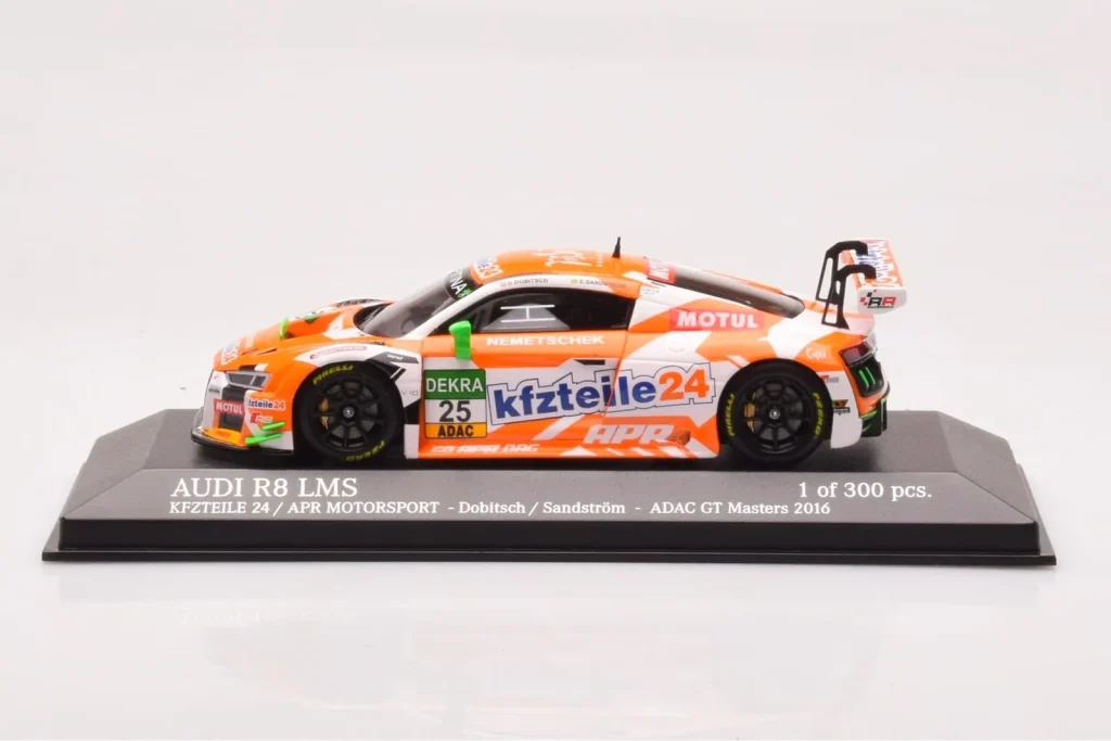 โมเดลรถ 1:43 Audi R8 LMS #25 Kfzteile24 APR Motorsport F. Dobitsch / N. Sandstrom ADAC GT Masters ปี 2016 Minichamps (มือสอง)