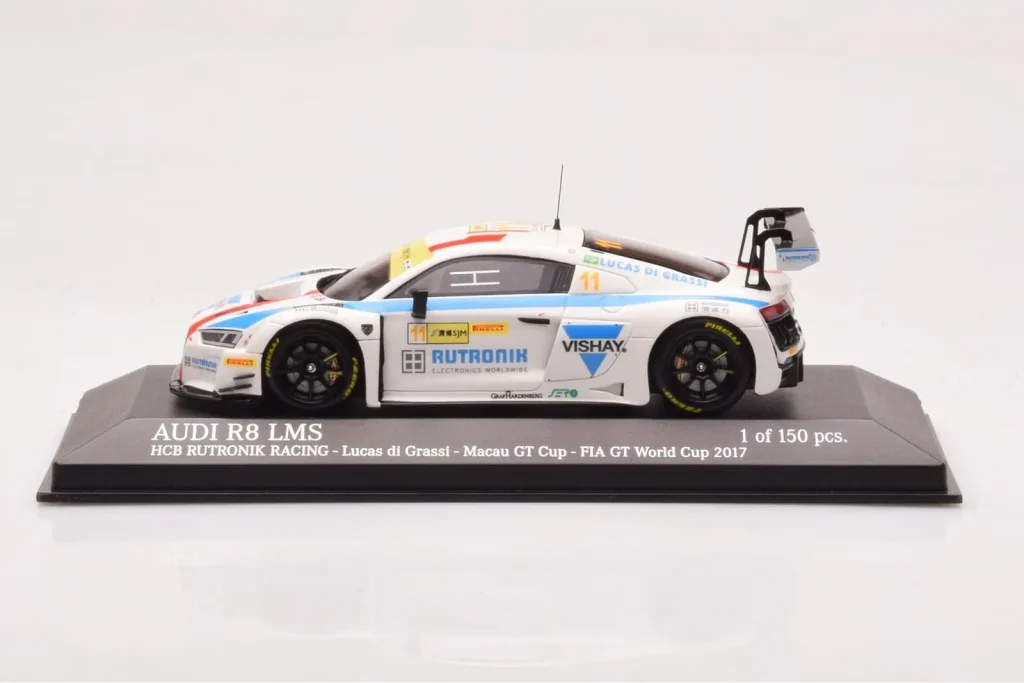 โมเดลรถ 1:43 Audi R8 LMS #11 HCB Rutronik Racing L. di Grassi FIA GT World Cup Macau ปี 2016 Minichamps (มือสอง)