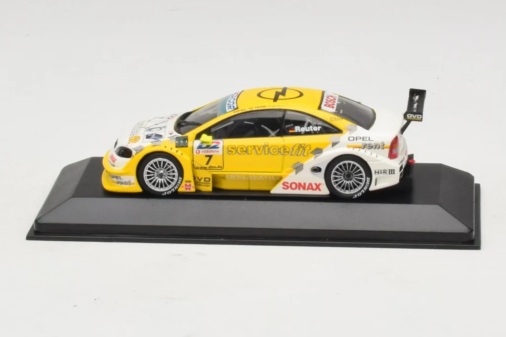 โมเดลรถ 1:43 Opel Calibra V6 4×4 #7 M. Reuter Joest Racing DTM ปี 1994 Minichamps (มือสอง)