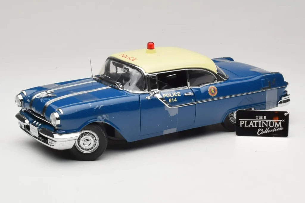 โมเดลรถ 1:18 Pontiac Star Chief Police Car Sun Star (มือสอง)