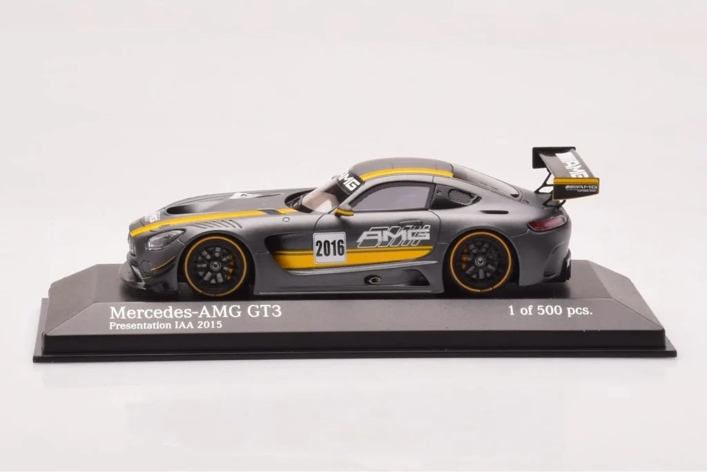 โมเดลรถ 1:43 Mercedes AMG GT3 Presentation IAA ปี 2015 Minichamps (มือสอง)