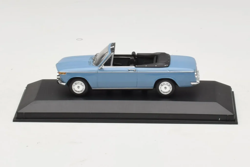车型 1:43 BMW 1600 Cabriolet 蓝色 Minichamps