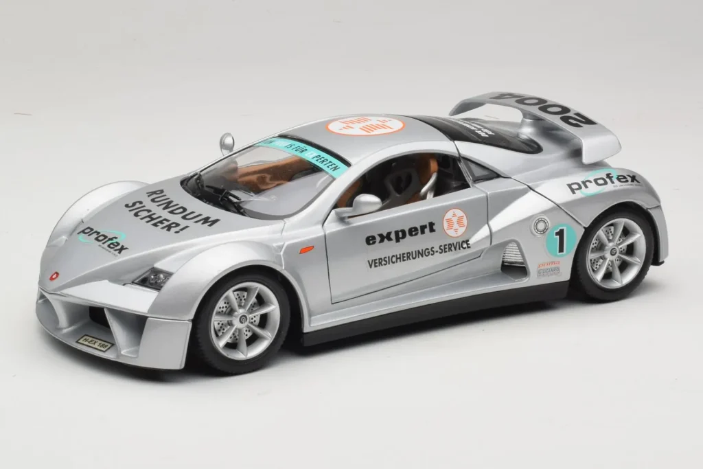โมเดลรถ 1:18 Giugiaro Prima สีเงิน Bburago (มือสอง)