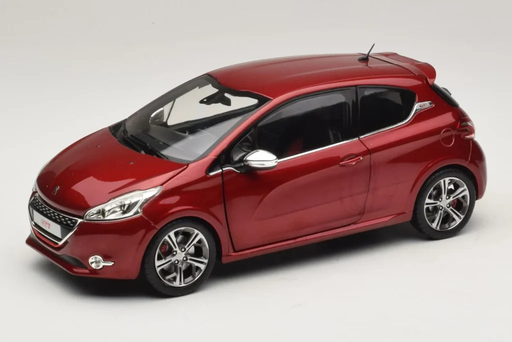 车型 1:18 Peugeot 208 GTI Rubis 红色 Norev