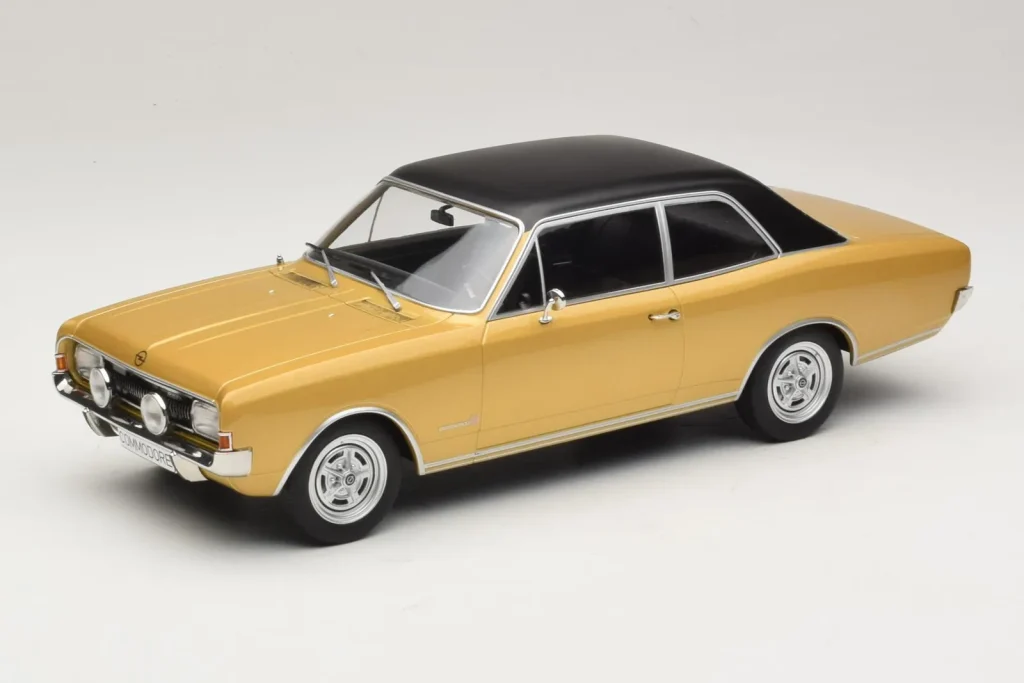 โมเดลรถ 1:18 Opel Commodore A สีเบจ MCG