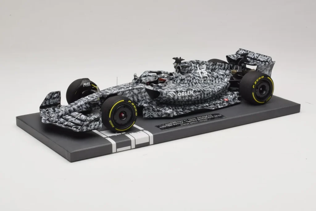 Model 1:18 Alfa Romeo Orlen C42 V. Bottas Testing Barcelona year 2022 Minichamps