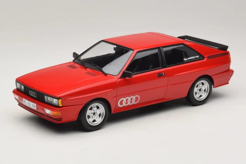 车型 1:18 Audi Quattro Red Dealer Edition Minichamps
