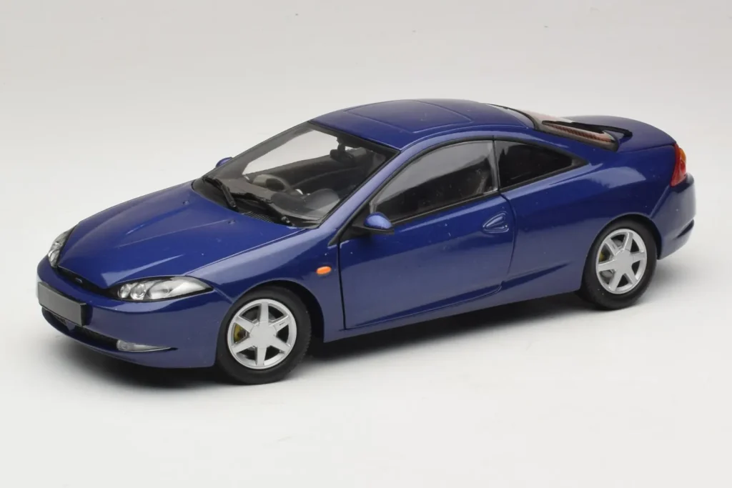 โมเดลรถ 1:18 Ford Cougar สีน้ำเงิน Action (มือสอง)
