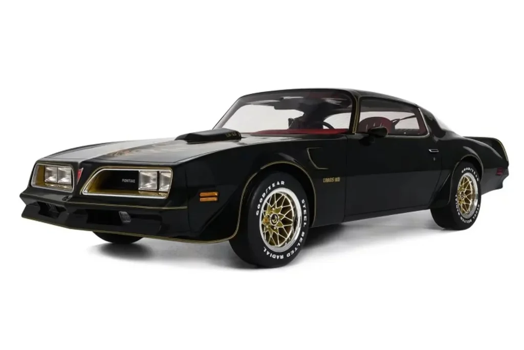 โมเดลรถ 1:12 Pontiac Firebird Trans Am Starlight สีดำ Otto