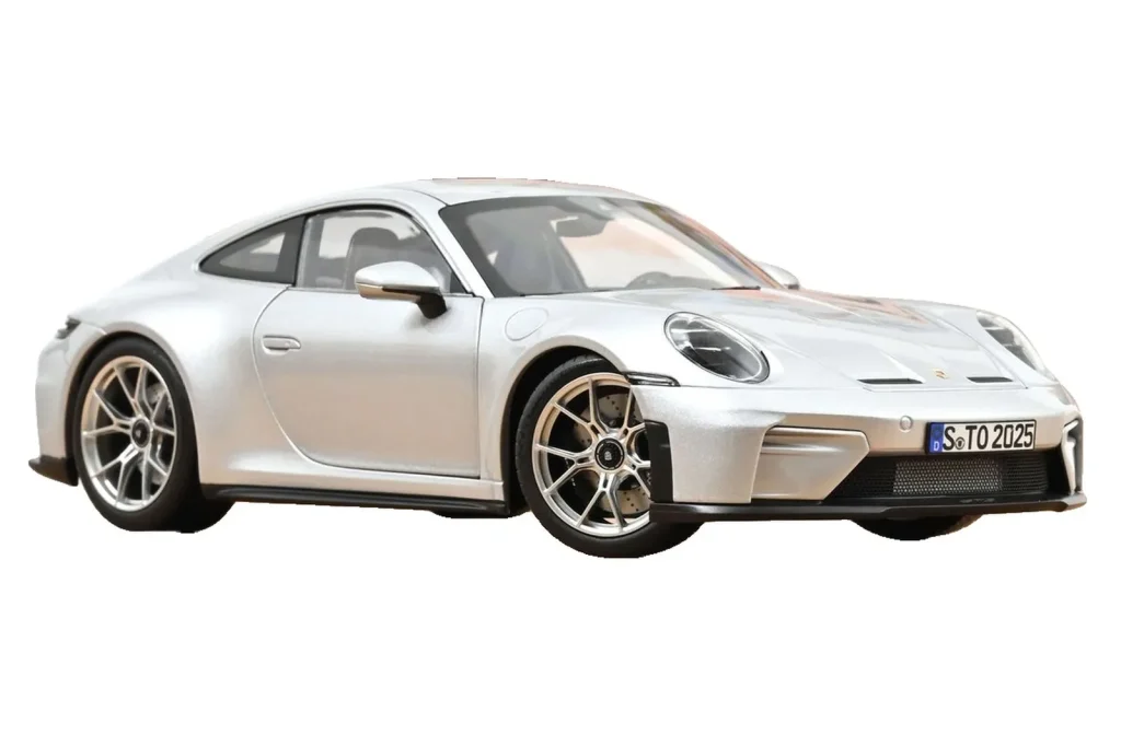Model 1:18 Porsche 911 992.2 GT3 Touring Package GT metallic silver Norev