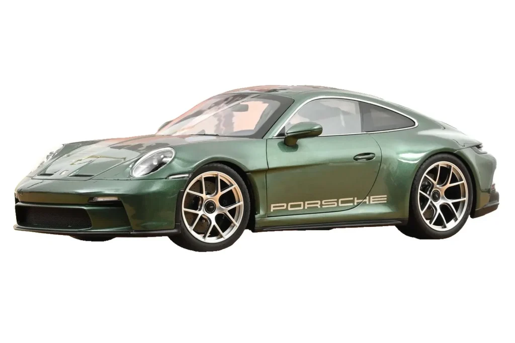 โมเดลรถ 1:12 Porsche 911 992 S/T Malachite สีเขียวเมทัลลิก Norev