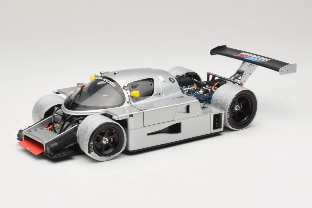 车型 1:18 Sauber C9 Ice 年 1989 银色 Exoto