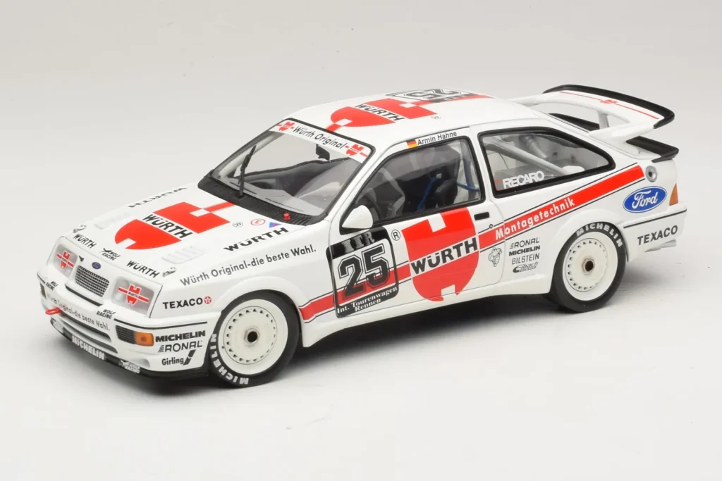 车型 1:18 Ford Sierra RS500 #25 Zakspeed A. Hahne Winner DTM Nürburgring 年 1988 Minichamps