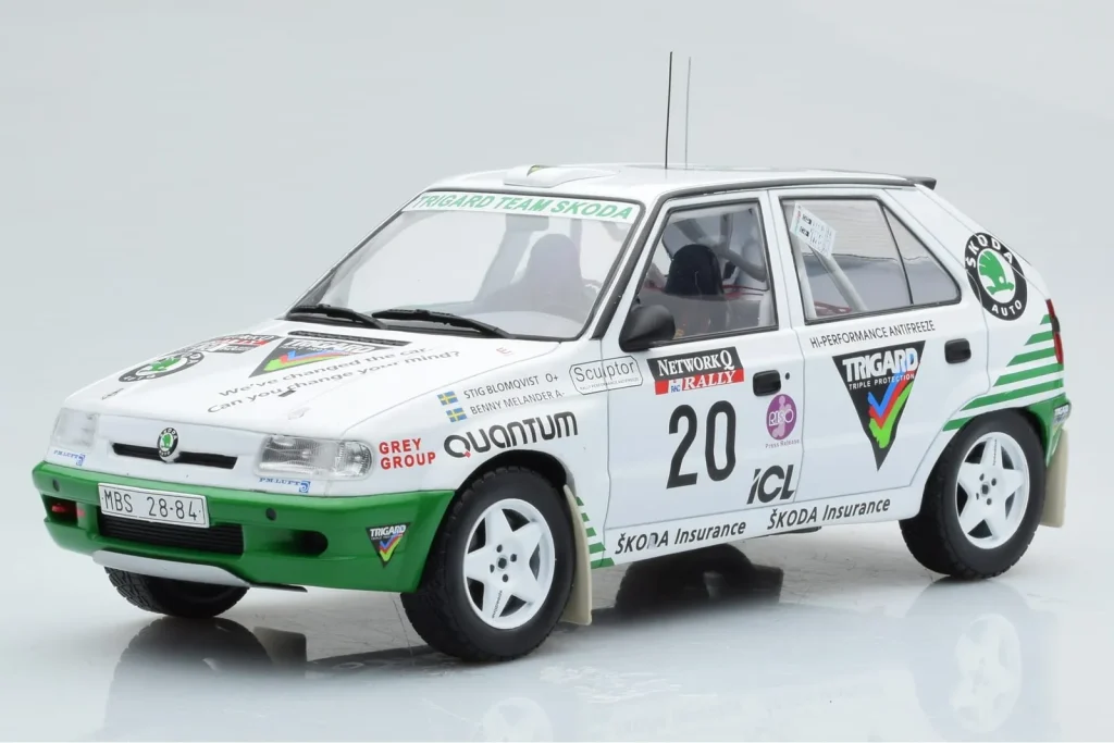 โมเดลรถ 1:18 Skoda Felicia #20 S. Blomqvist / B. Cederberg Rally RAC Lombard ปี 1995 IXO