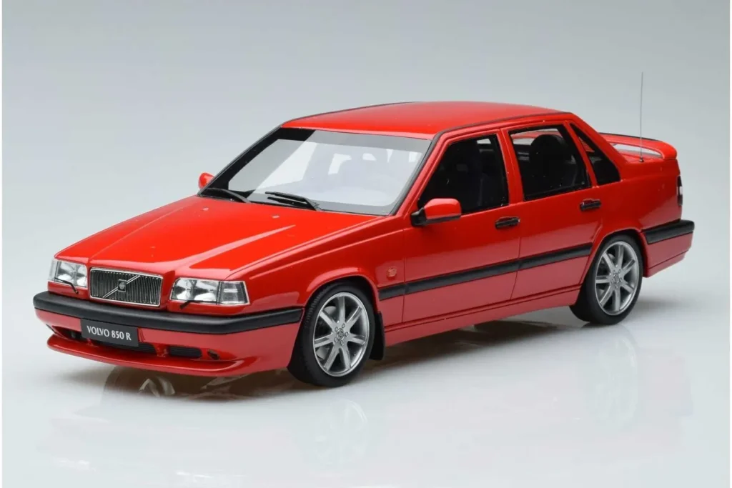 Model 1:18 Volvo 850 R Otto