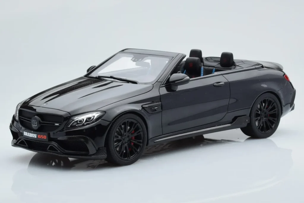 โมเดลรถ 1:18 Mercedes Brabus 650 Cabriolet สีดำ GT Spirit (มือสอง)