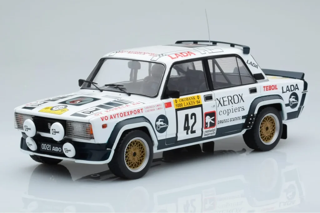 Model 1:18 Lada 2105 VFTS #42 S. Brundza Rally 1000 Lakes year 1984 IXO