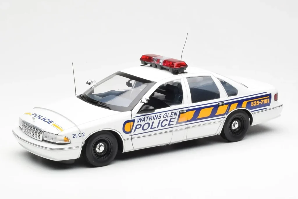 โมเดลรถ 1:18 Chevrolet Caprice Watkins Glen Police UT Models