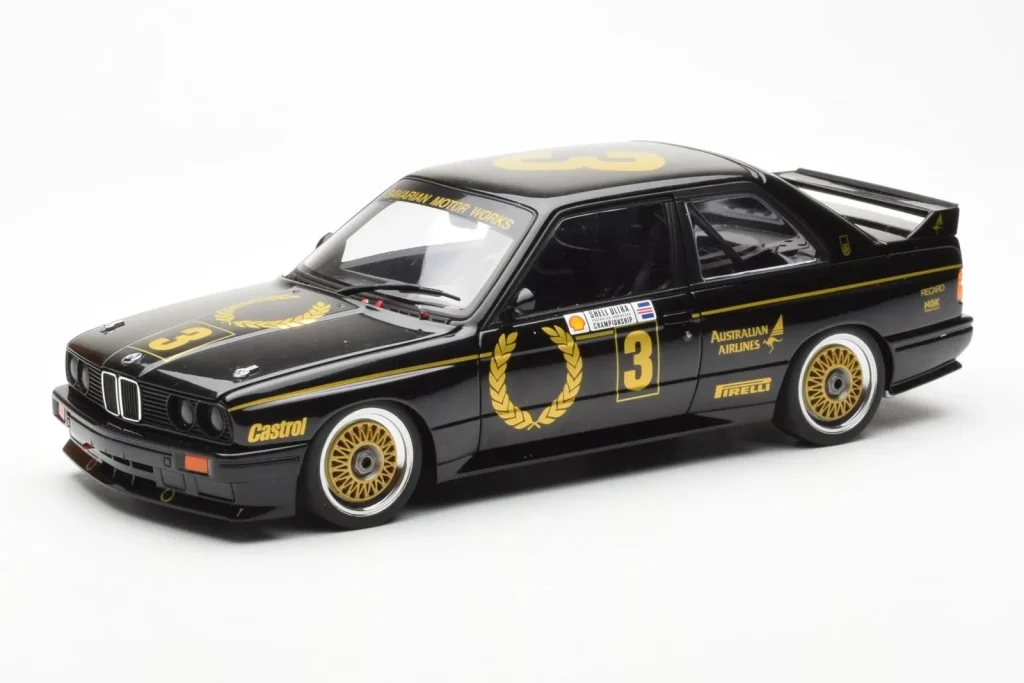 โมเดลรถ 1:18 BMW M3 E30 #3 J. Richards Austrian Airlines ATCC ปี 1987 AUTOart (มือสอง)