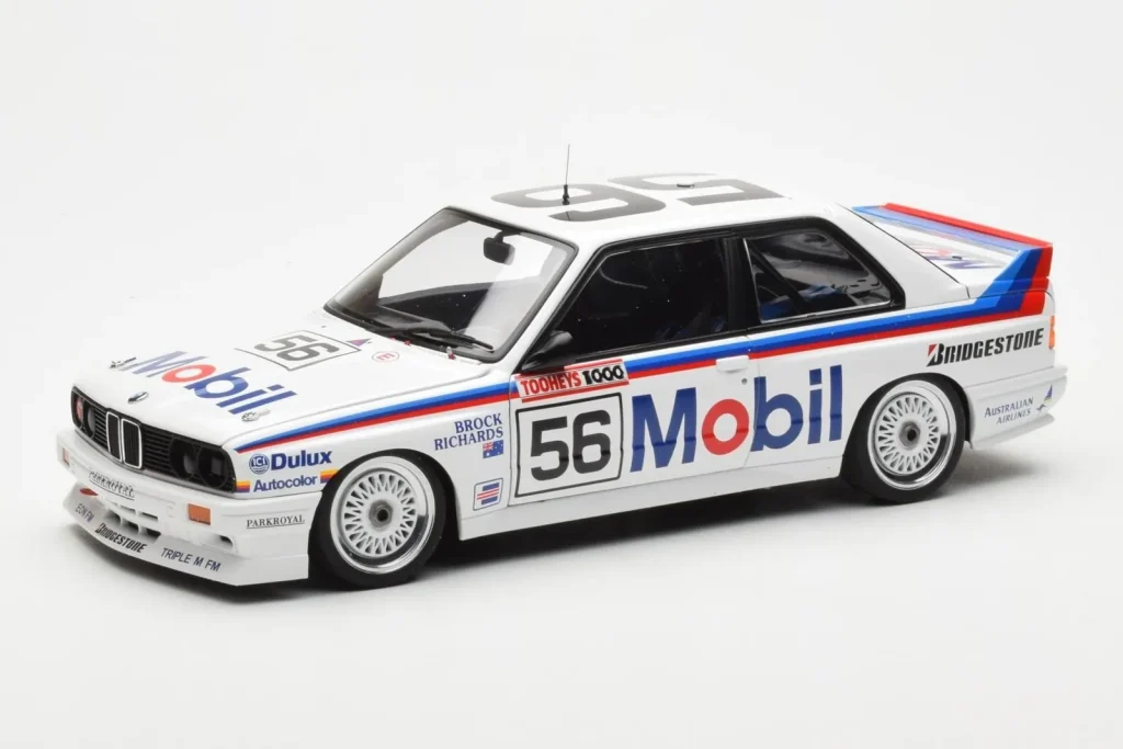 โมเดลรถ 1:18 BMW M3 E30 #56 P. Brock / J. Richards Mobil Bathurst 1000 ปี 1988 AUTOart (มือสอง)
